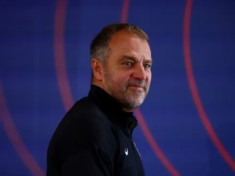 Thống kê hoàn hảo của Flick là lời cảnh báo với Real Madrid