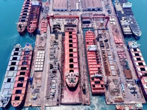 Mỹ áp phí cảng, ngành đóng tàu Trung Quốc 'liêu xiêu'