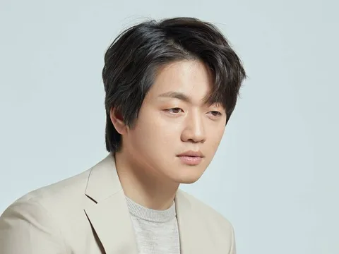 Nam diễn viên Jo Bok Rae sẽ tổ chức lễ cưới sau nhiều năm trì hoãn