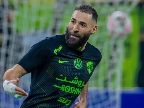 Benzema không từ bỏ mức lương khổng lồ ở Saudi Arabia