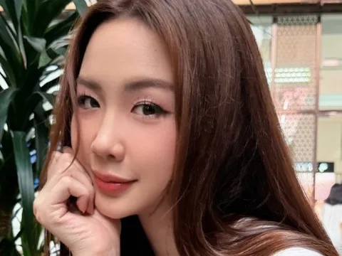 Sao Việt: Hoa hậu Bảo Ngọc đẹp dịu dàng, Hoa hậu Tiểu Vy đẹp mơ màng