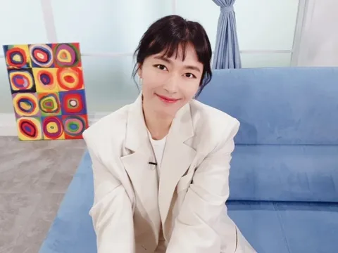 Diễn viên hài Kim Mi Ryeo tiết lộ chuyện bị quản lý 'ăn chặn'