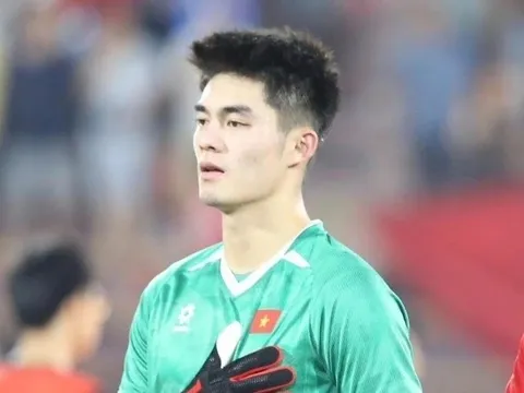 Trung Kiên gây sốt