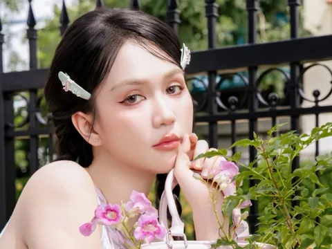 Đã rõ thời điểm Ngọc Trinh sinh con