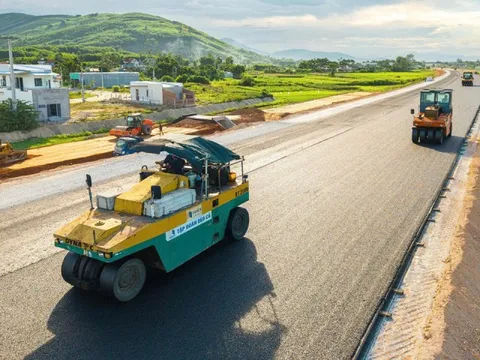 Thủ tướng: Đầu tư dưới 3.000 dự án dùng ngân sách Trung ương trong nhiệm kỳ tới