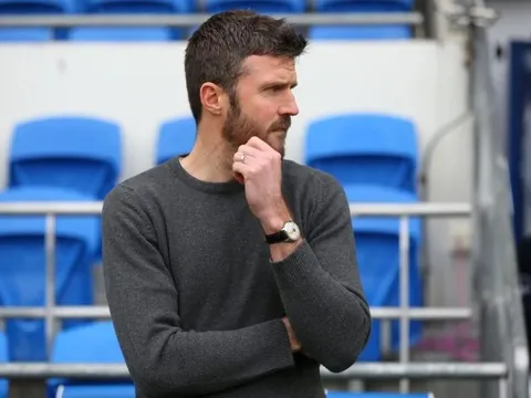 Carrick đạt thỏa thuận dẫn dắt MU