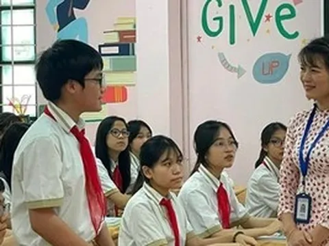 Điều kiện được chuyển sang hạng II mới với giáo viên THCS?