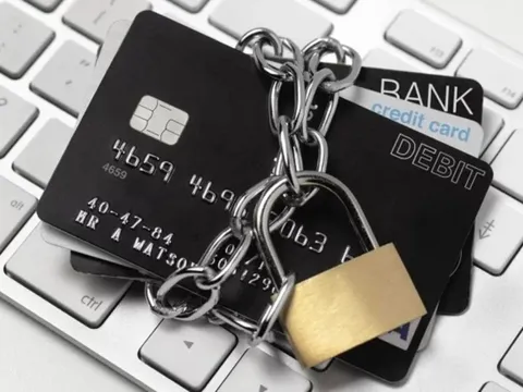 Trường hợp bị ngân hàng đóng tài khoản, ngừng toàn bộ giao dịch trong tháng 1 này