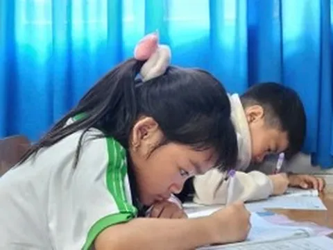 TPHCM ưu tiên chỗ học thay vì chạy theo trường chuẩn Quốc gia