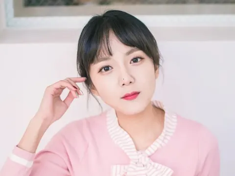 Kang Eun Bi lần đầu tiên chia sẻ về tổn thương tâm lý do bị bắt nạt ở trường học