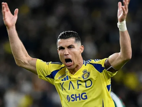 Ronaldo đối mặt nguy cơ bị cấm thi đấu 4 trận