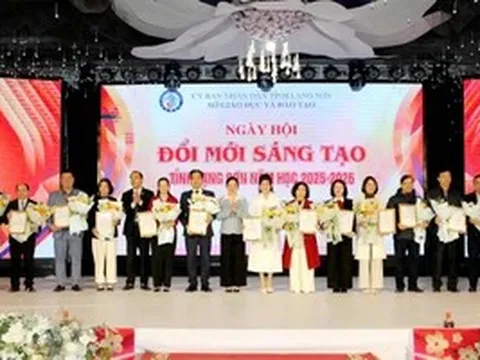 Giáo dục Lạng Sơn bắt nhịp chuyển động cùng công nghệ