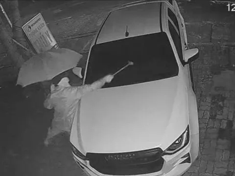 Vụ ô tô bị đập phá ở Nghệ An: Bất ngờ danh tính thủ phạm