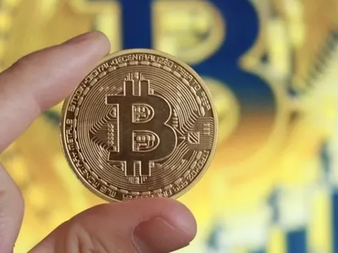 Thị trường tiền số hôm nay, 15-1: Bitcoin phát tín hiệu bất thường