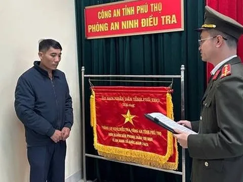 Khởi tố đối tượng dùng dao tấn công em gái ruột