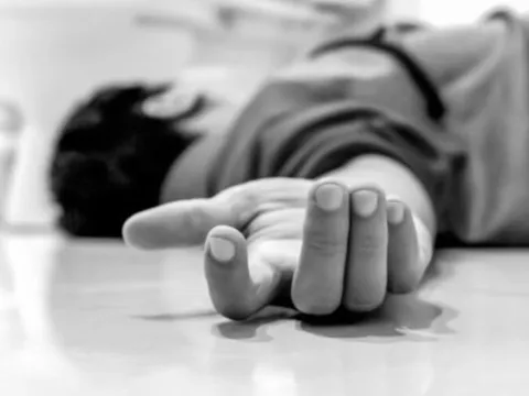 Bác sĩ 53 tuổi qua đời đột ngột dù mới vừa đi khám sức khỏe