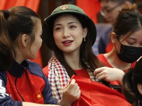 Hòa Minzy tuyên bố gây chú ý sau khi U23 Việt Nam chiến thắng ngoạn mục