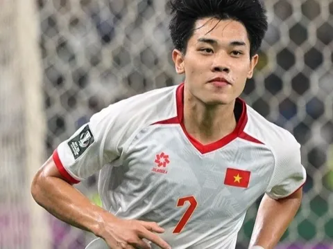 Chấn thương gây lo lắng của Đình Bắc