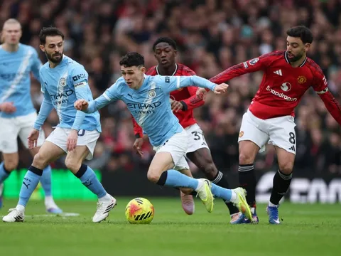 Keane cảnh báo MU đừng vội mừng