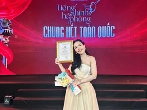 Hành trình đến đỉnh cao của ‘đóa hồng thính phòng’ Việt Nam