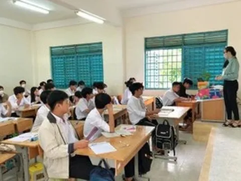 An Giang tiếp tục rà soát, bổ nhiệm, thăng hạng chức danh nghề nghiệp giáo viên