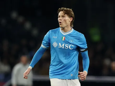 McTominay lại rực sáng