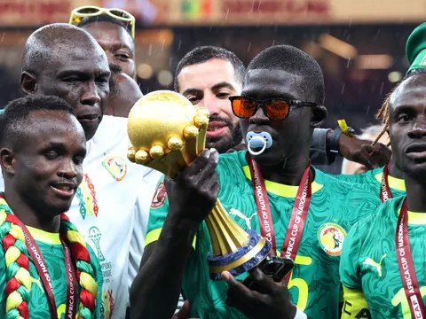 Cầu thủ Senegal giàu to sau chức vô địch AFCON