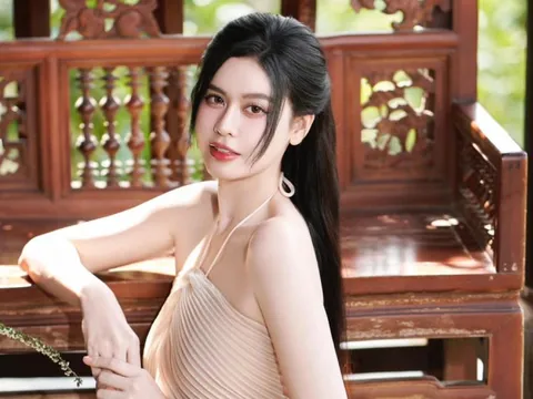 Trương Quỳnh Anh phản ứng về phim Tết của Trấn Thành