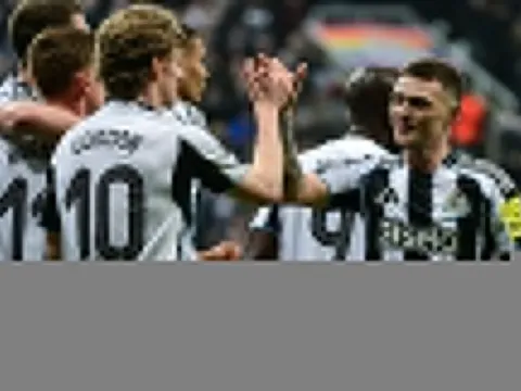 Newcastle làm nên lịch sử ở Champions League