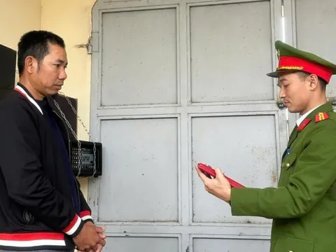 Cặp vợ chồng mất hơn 700 triệu đồng vì chủ đất làm sổ đỏ giả để lừa đảo