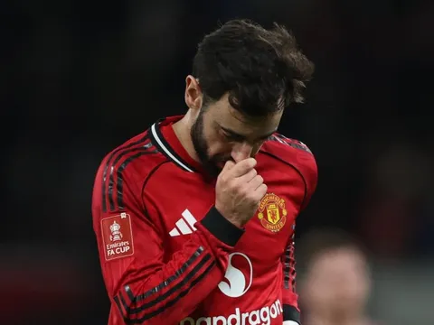 MU lao dốc trên bảng xếp hạng tài chính