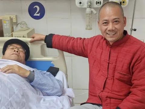 Tình trạng sức khoẻ của NSND Trần Nhượng sau khi nhập viện
