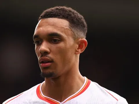 Real Madrid mở đường bán Alexander-Arnold?