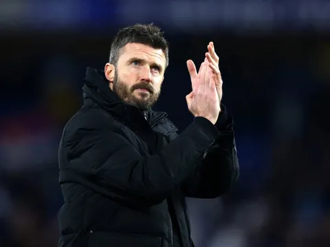 Mourinho mỉa mai Carrick