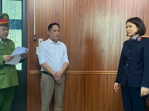 Những dấu hiệu bất thường trong hồ sơ điều trị và quyết định khởi tố 5 cán bộ y tế