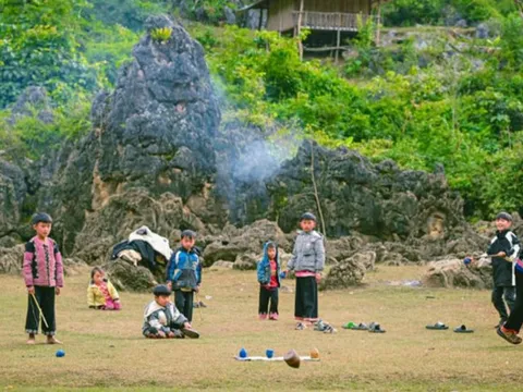 Tăng khoảng 1 triệu người so với năm 2024, dân số Việt Nam hiện nay bao nhiêu? 0