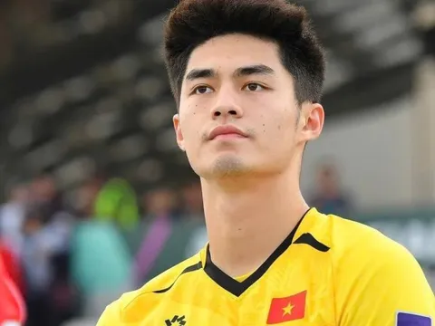 Thủ môn Trung Kiên nói về vấp ngã