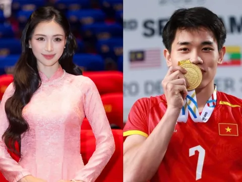 Đình Bắc nói 4 chữ khi chứng kiến Hòa Minzy làm một chuyện giữa đêm