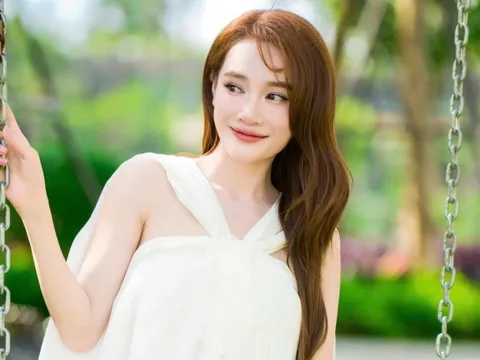 Nhã Phương công bố 'tài sản' đầu tiên của nhóc tỳ vừa chào đời