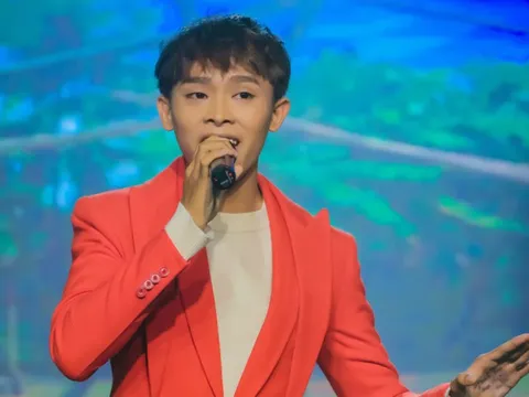 Choáng với số tiền khán giả tặng cho Hồ Văn Cường trước Tết Nguyên đán