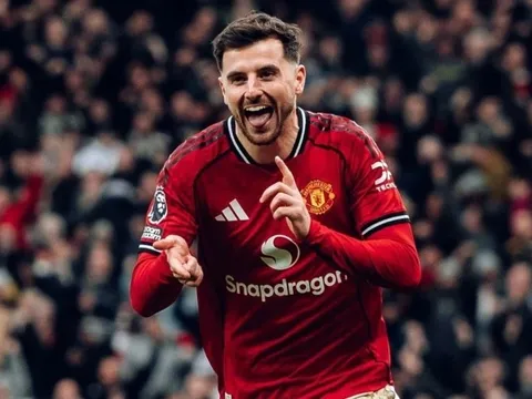 Mount kiếm bộn tiền