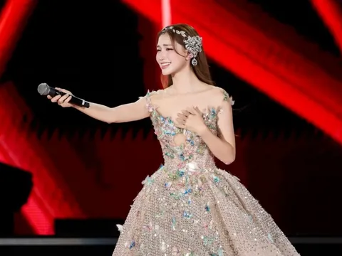 Nỗ lực phi thường của Hòa Minzy