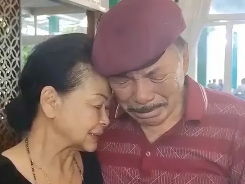 Người đàn ông khiến danh ca Khánh Ly và Trần Tiến ôm nhau khóc