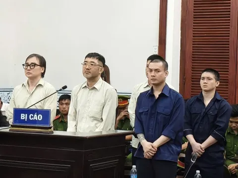 Chiêu “né” cơ quan chức năng của nhóm môi giới bán dâm vừa bị tuyên án