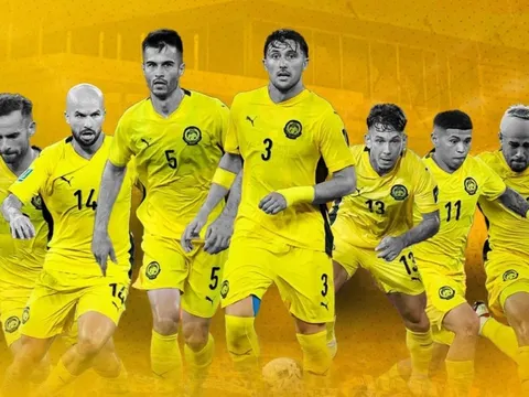 Bùng nổ tranh cãi về dàn sao nhập tịch Malaysia