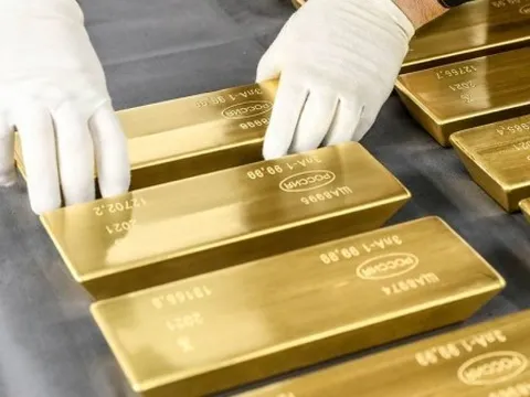 Giá vàng hôm nay 28/1/2026 tăng phi mã, kho của Fed không còn an toàn, quan chức Đức kêu gọi 'hồi hương' vàng dự trữ quốc gia