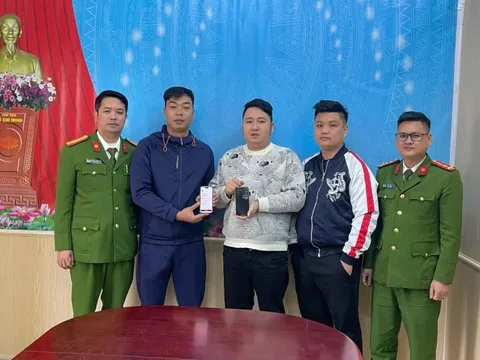 Không kinh doanh, buôn bán nhưng tài khoản Techcombank lại phát sinh giao dịch với người Trung Quốc, số tiền 400 triệu: Công an lập tức xác minh