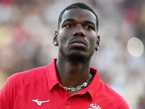 Monaco cân nhắc cắt hợp đồng với Pogba