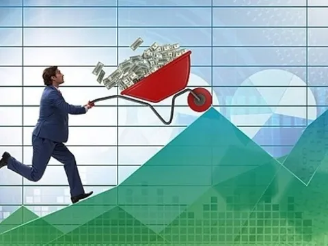 Đổ tiền vào Vinhomes và Hoà Phát, đại gia Đà Nẵng lãi từ cổ phiếu gấp 16 lần đi bán nhà