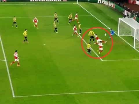 Gyokeres bỏ lỡ gây sốc